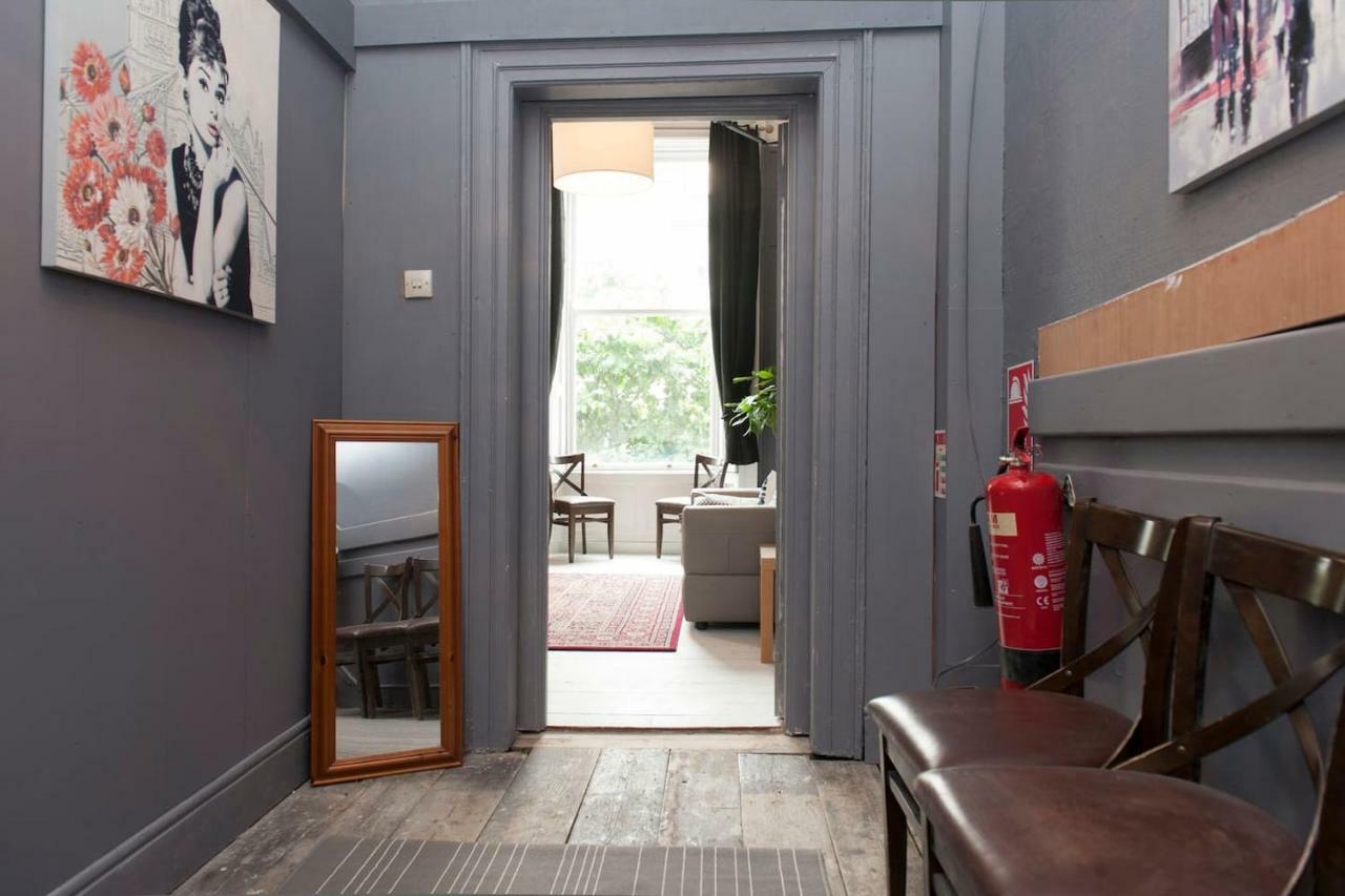 Georgian Grand Apartment Dublin Exterior photo